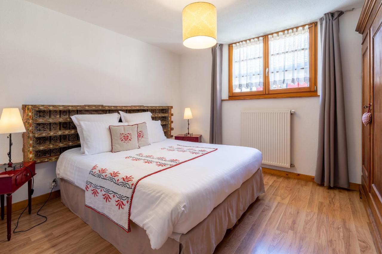 Les Suites - La Cour St Fulrad แซ็ง-อิปโปลีท ภายนอก รูปภาพ