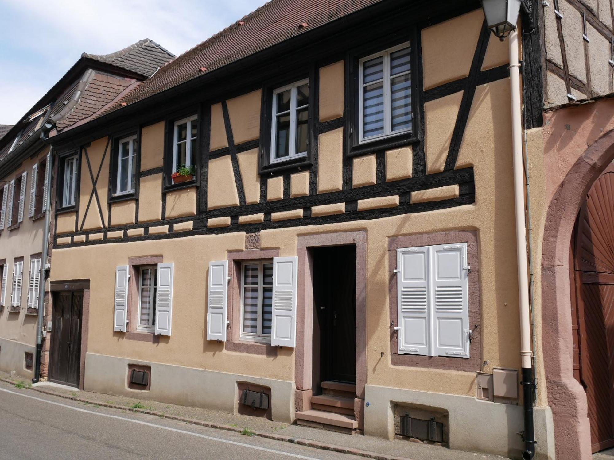 Les Suites - La Cour St Fulrad แซ็ง-อิปโปลีท ภายนอก รูปภาพ