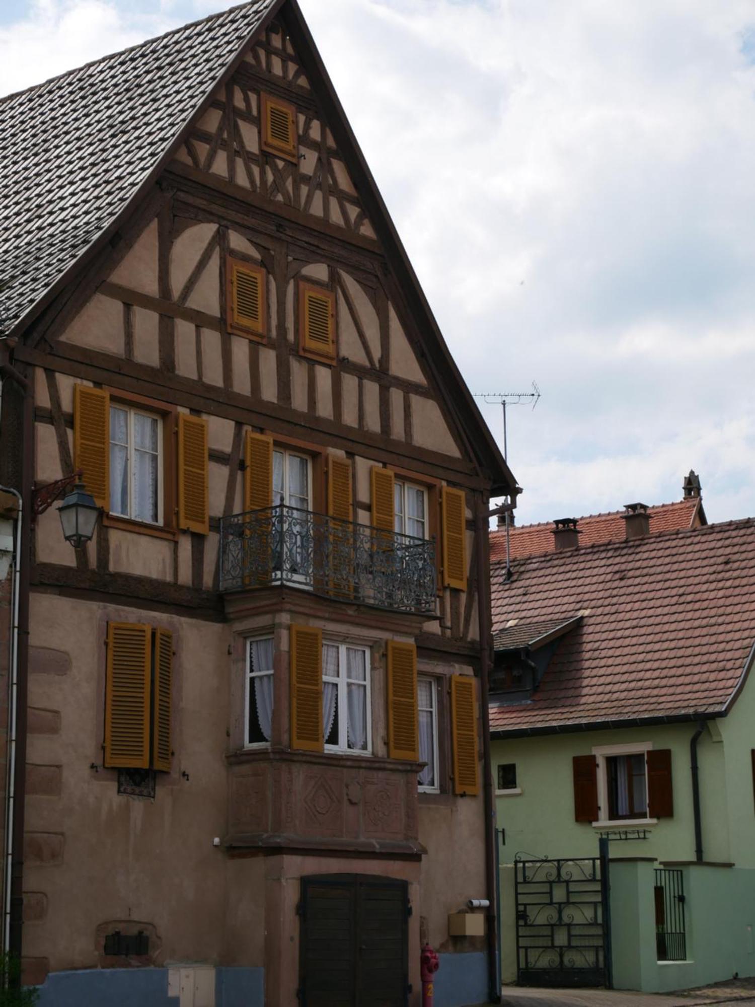 Les Suites - La Cour St Fulrad แซ็ง-อิปโปลีท ภายนอก รูปภาพ