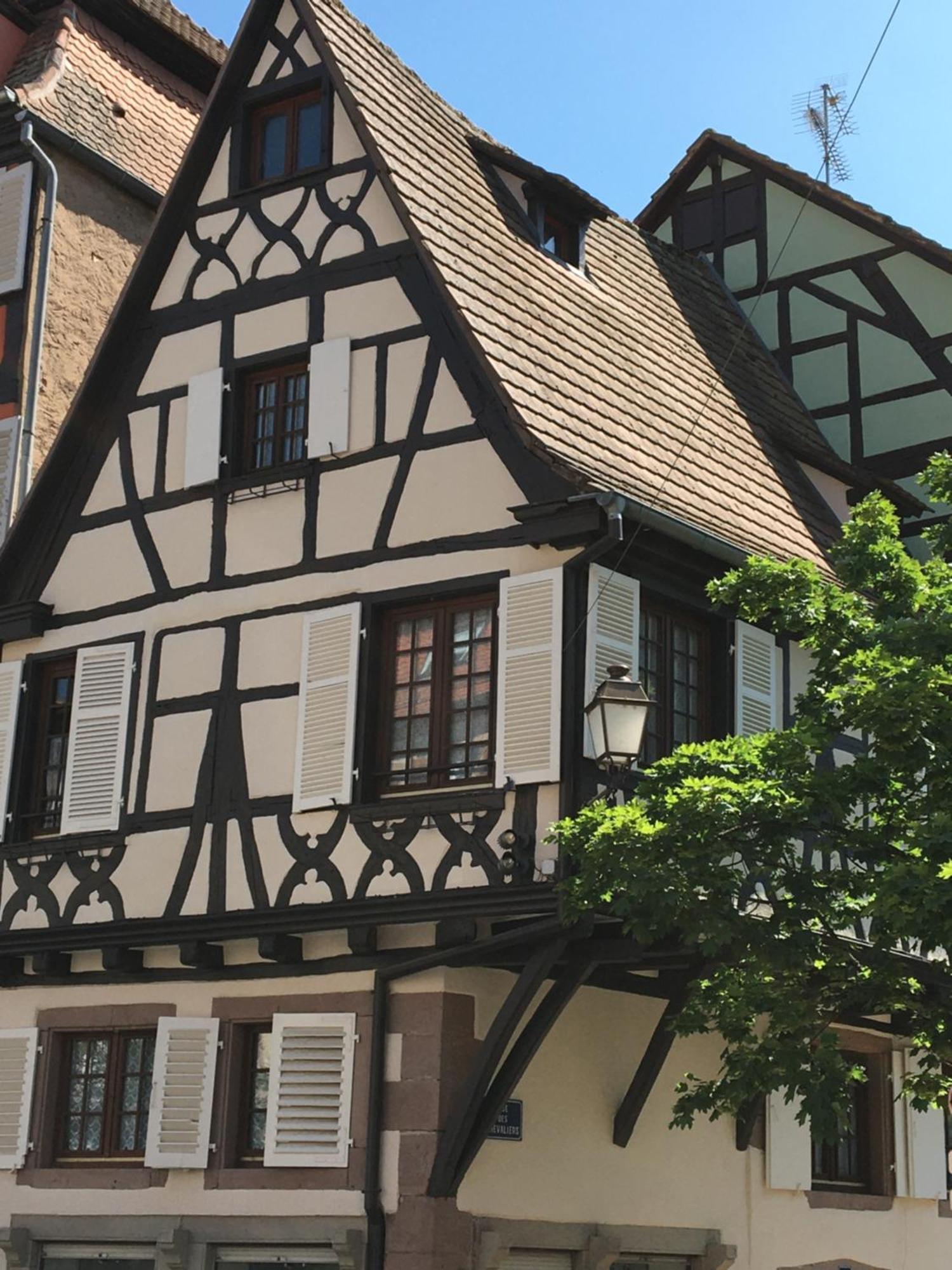 Les Suites - La Cour St Fulrad แซ็ง-อิปโปลีท ภายนอก รูปภาพ