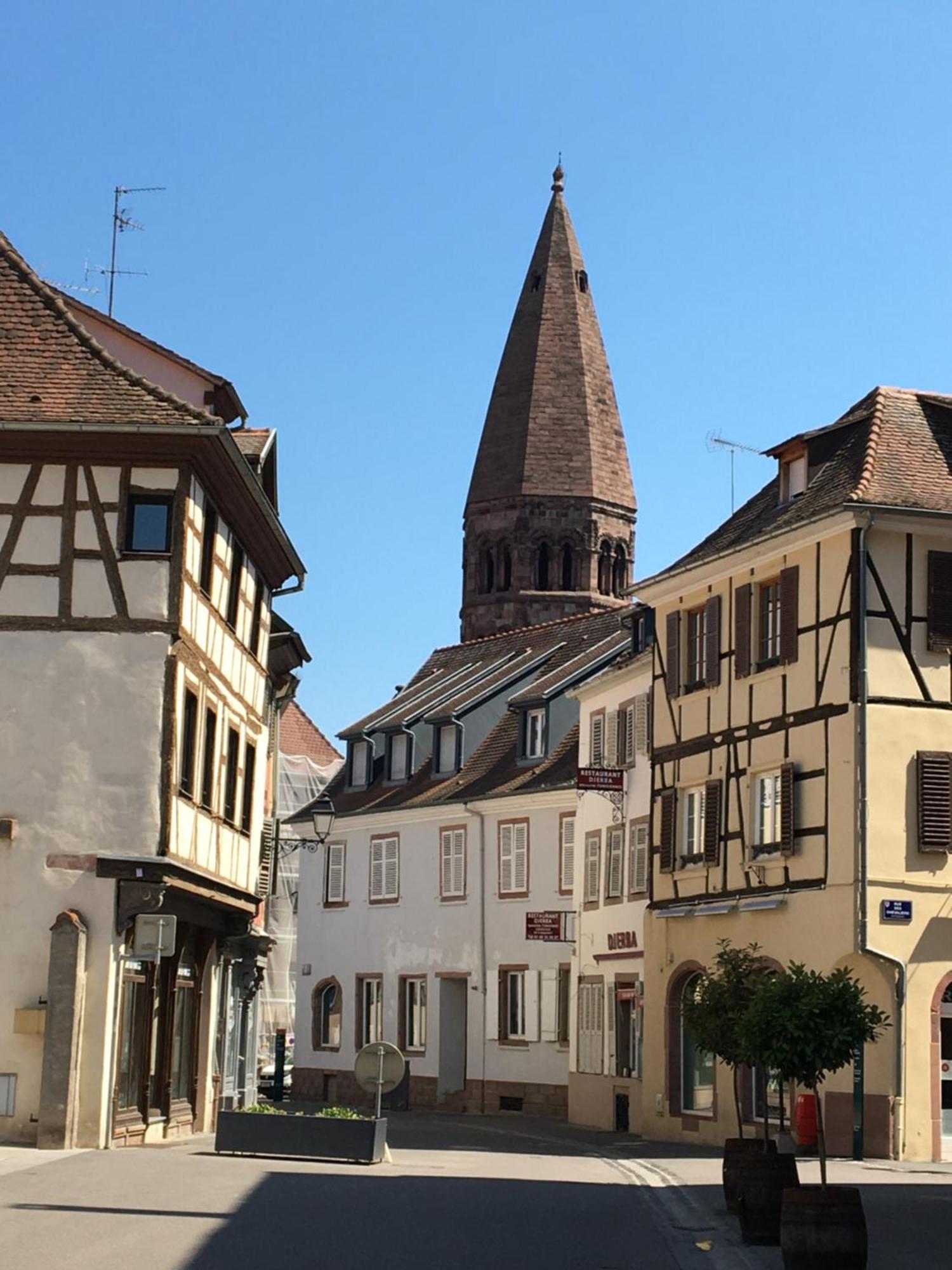 Les Suites - La Cour St Fulrad แซ็ง-อิปโปลีท ภายนอก รูปภาพ